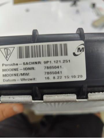 Chłodnica silnika Porsche Cayman 