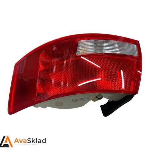 Lampa zespolona tylna prawa Audi A4 B6 (8H7)