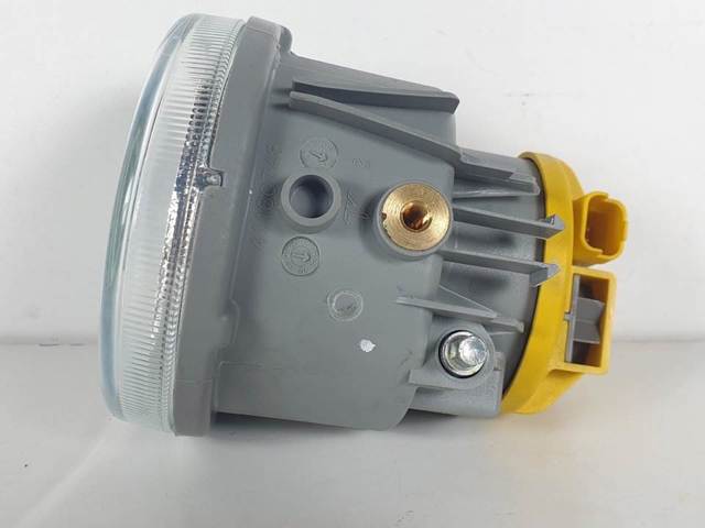 Lampa przeciwmgielna lewa/prawa Peugeot/Citroen 9648947780