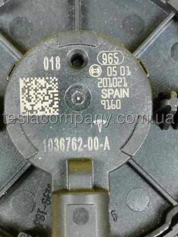 103676200A Tesla Czujnik AIRBAG przedni
