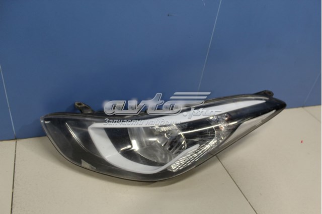 Reflektor lewy 921013X210 Hyundai/Kia