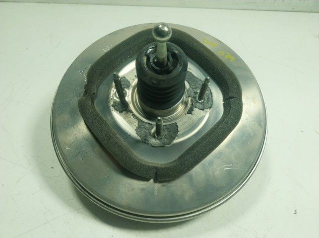 Do koszyka Wzmacniacz próżniowy hamulców Peugeot 5008 II 