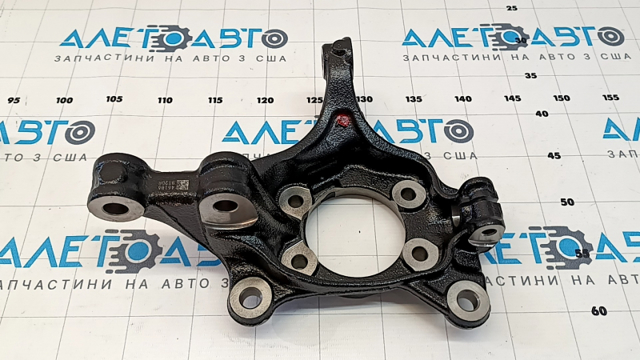 KN3L33021 Mazda Czop (zwrotnica) przedni prawy