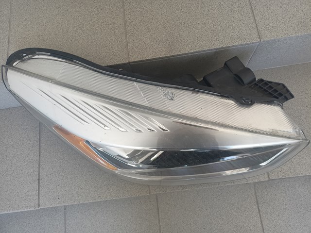 GJ5413W029BF Ford Reflektor prawy