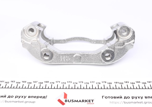 BS6507 DP Group Jarzmo zacisku hamulcowego przedniego