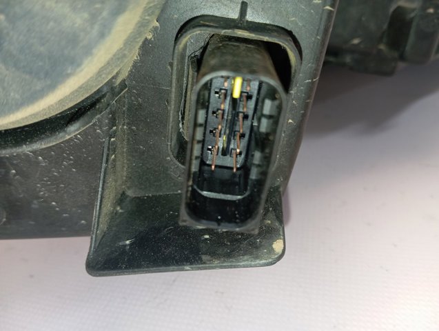 9816826880 Peugeot/Citroen Reflektor prawy