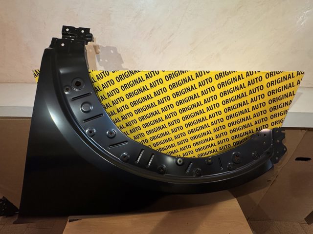  Błotnik przedni lewy Mazda CX-30 