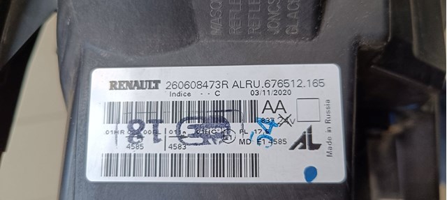  Reflektor lewy Renault DUSTER 2