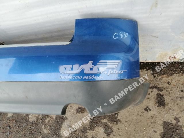 Zderzak przedni 8E5807511 VAG