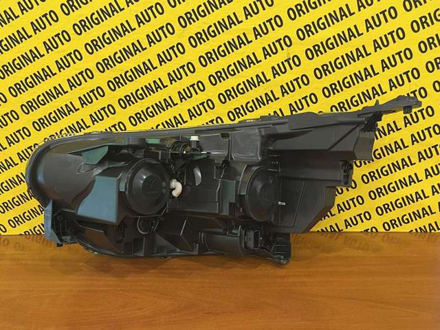 Reflektor prawy Renault (RVI) 260105660R cena, od 115,89 USD