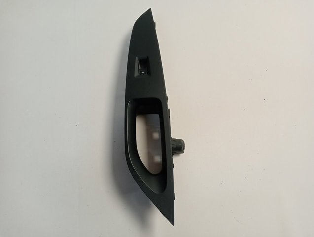 Panel przyciskowy sterowania podnośnikiem szyby przedni prawy VAG 5G0959855 cena, od 30,65 USD