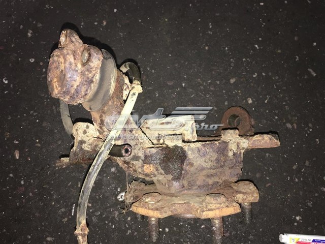 Q0400023 Q-fix Czop (zwrotnica) przedni lewy
