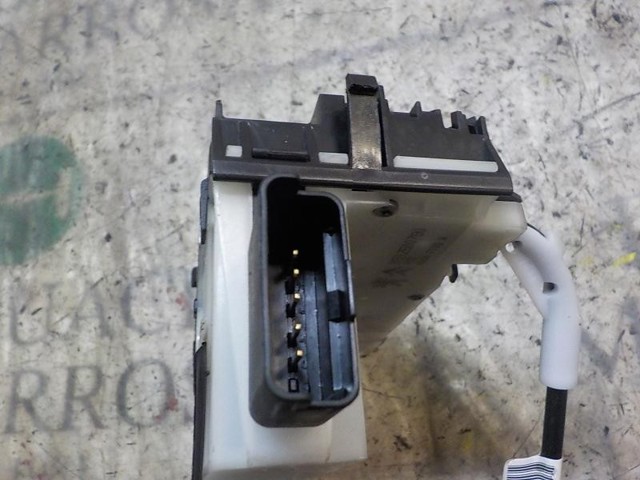 9812500780 Peugeot/Citroen Zamek drzwi przednich prawych