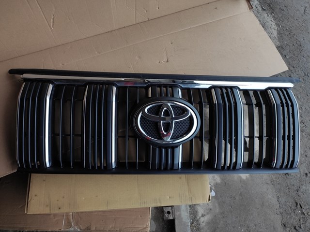 Atrapa chłodnicy Toyota 5310160E90 cena, od 209,89 USD