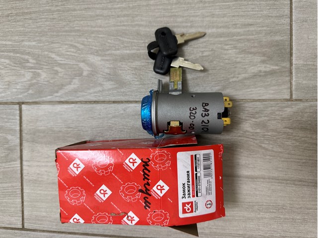 Stacyjka zapłonowa ВАЗ 2102 kombi (1970 - 1987) cena, od 10,17 USD