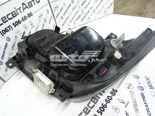 Do koszyka A9068201061 Mercedes Reflektor prawy