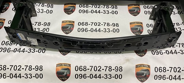 Wzmocnienie zderzaka przedniego D10E50070 Mazda