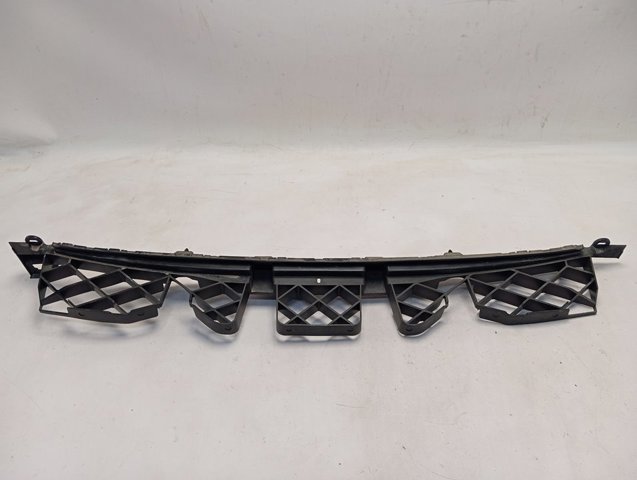 Do koszyka 9825842380 Peugeot/Citroen Wspornik zderzaka tylnego środkowy