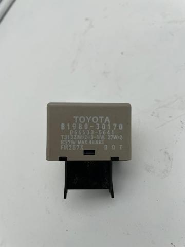 Do koszyka 8198030170 Toyota Przekaźnik kierunkowskazów