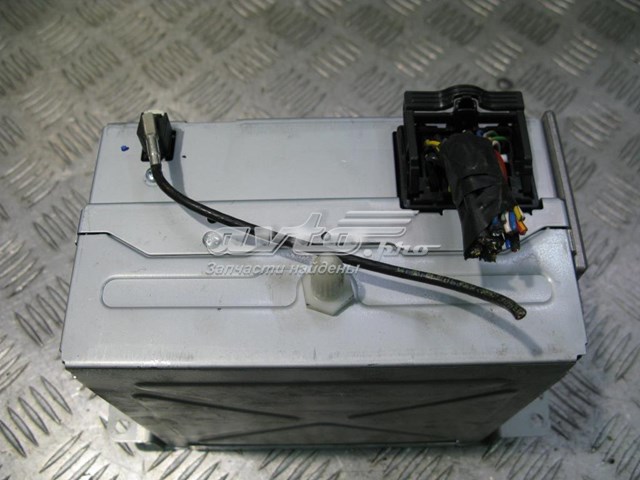 Radioodtwarzacz (radio AM/FM) do Opel Astra J Sports Tourer 35