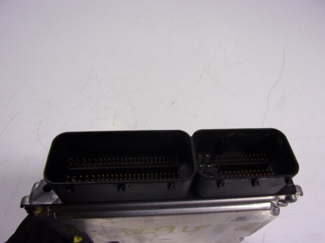 Do koszyka Sterownik silnika BMW 1  E81