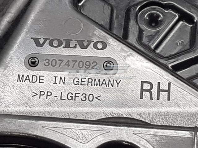 Mechanizm podnoszenia szyby drzwi przednich prawych do Volvo XC40  536