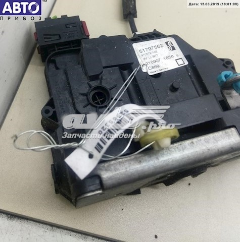 Zamek drzwi przednich prawych Fiat Punto GRAND hatchback (199) (2005 - 2018) cena, od 98,92 USD