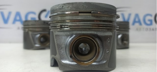 03L107065G VAG Tłok, komplet do jednego cylindru, STD