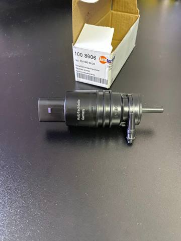 Pompka spryskiwacza szyby przedniej 1008606 Autotechteile
