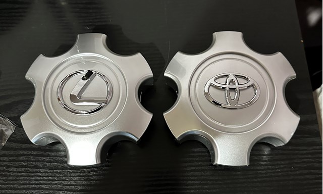 Kołpak do obręczy koła 4260360520 Toyota