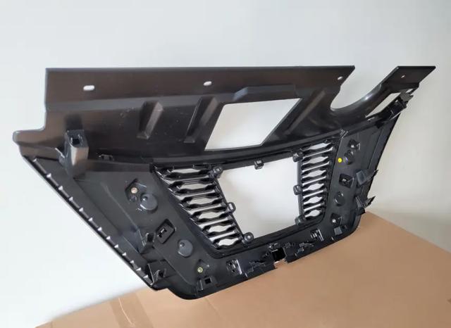 Atrapa chłodnicy Nissan/Infiniti 623106FL0C cena, od 76,86 USD