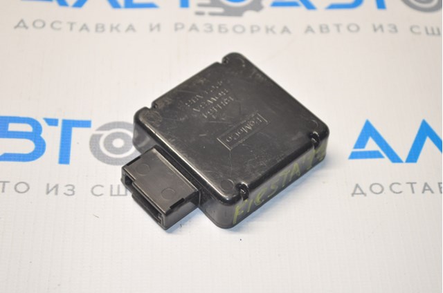 Antena GPS Ford DE8T19H463DC cena, od 42,56 USD