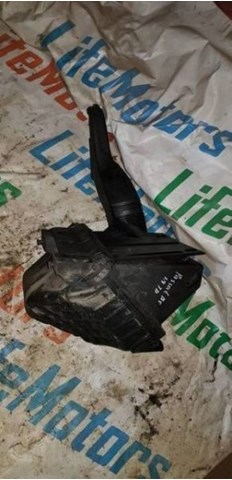 Obudowa filtra powietrza do Volkswagen Passat B5 3B3