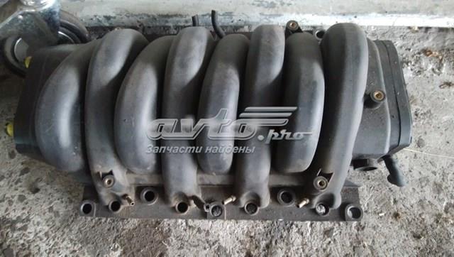 Kolektor ssący do BMW 7  E32