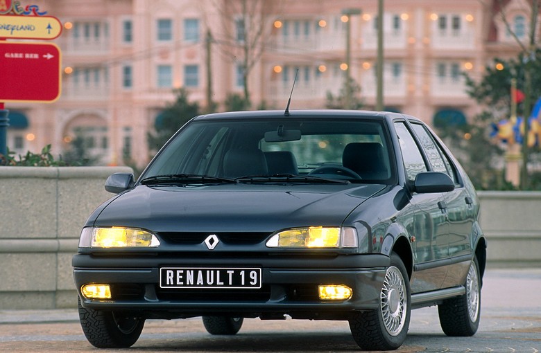 Renault 19 (1992 - 1995)