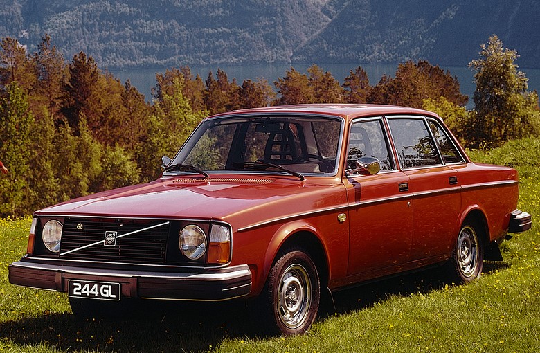 Volvo 240 (1974 - 1993)