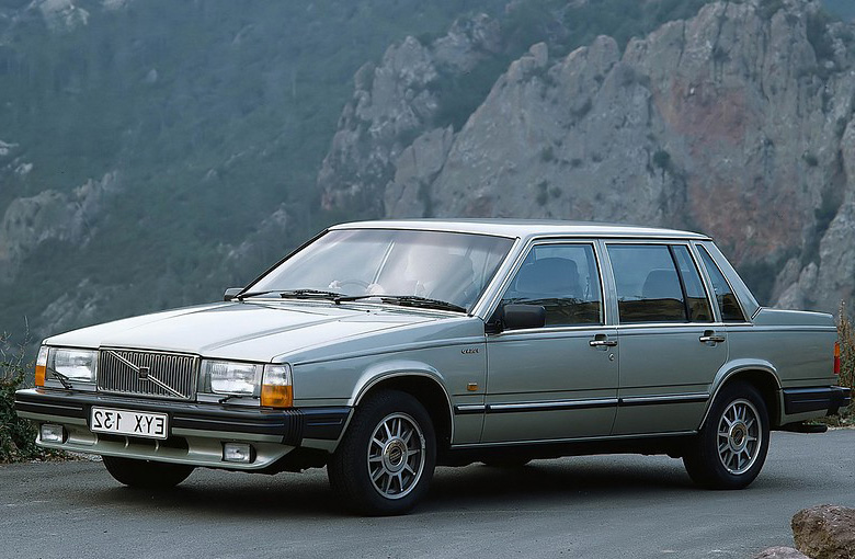 Volvo 760 (1981 - 1992)