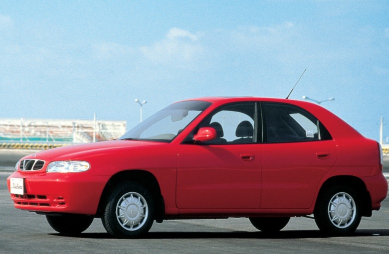 Daewoo Nubira (1997 - 2001)