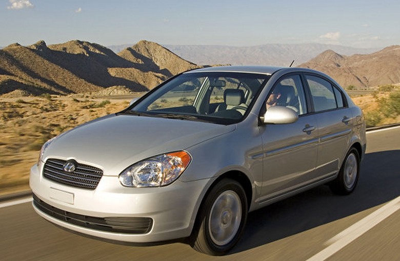 Hyundai Accent (2005 - 2010)