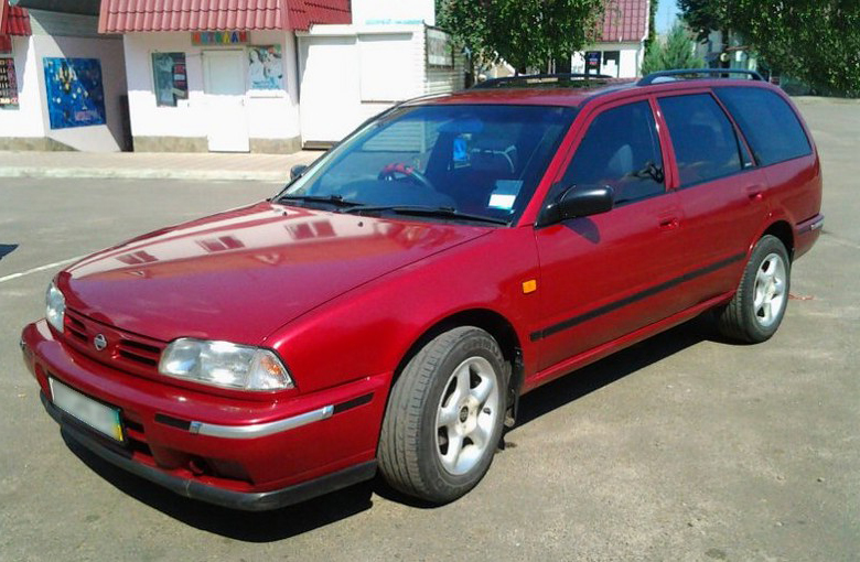 Nissan Primera (1990 - 1996)